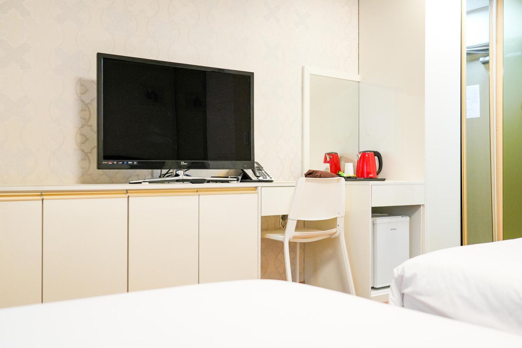 Hotel Aventree Yeouido Seoul Room photo