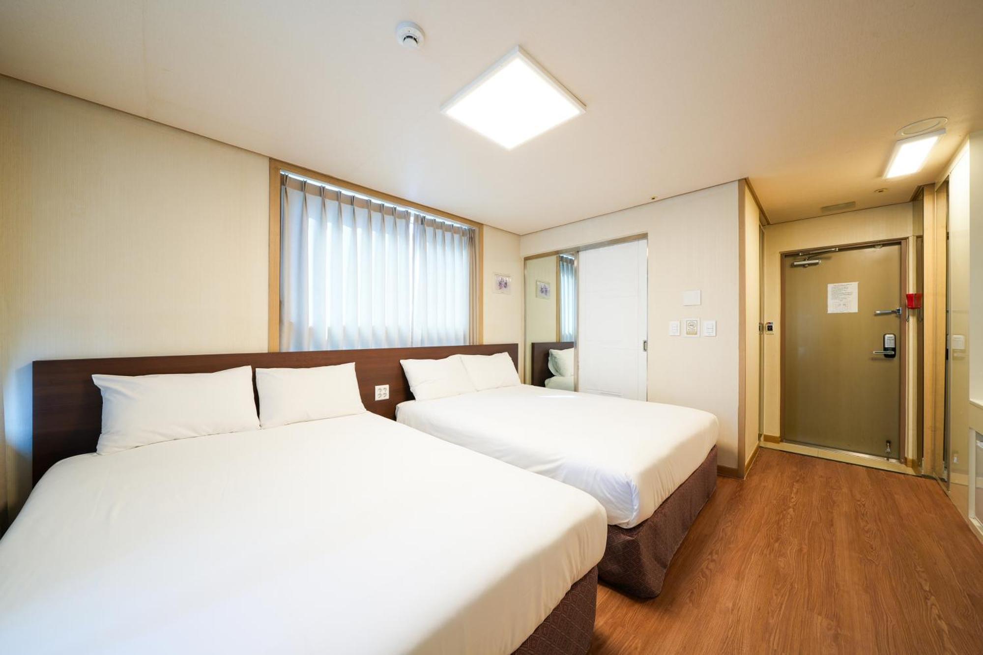 Hotel Aventree Yeouido Seoul Room photo