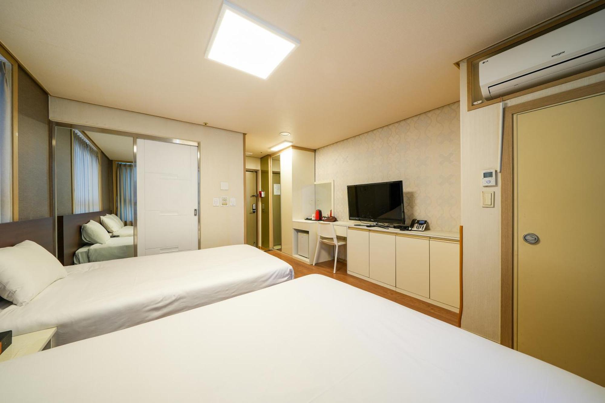 Hotel Aventree Yeouido Seoul Room photo