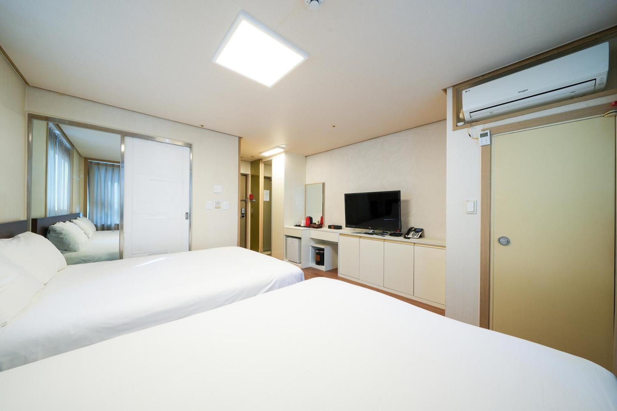 Hotel Aventree Yeouido Seoul Room photo