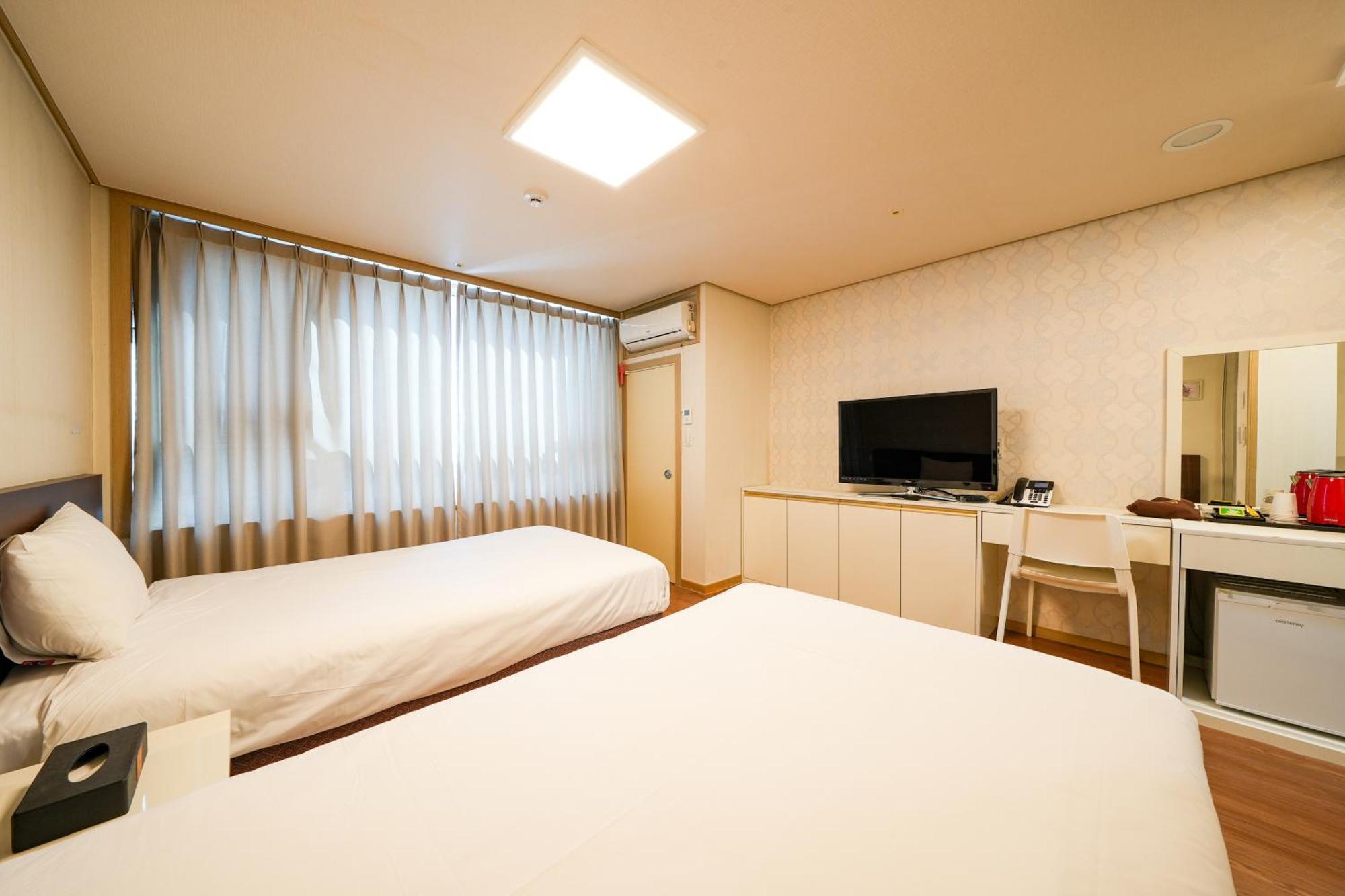 Hotel Aventree Yeouido Seoul Room photo